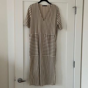 Zara Striped midi dress with pockets